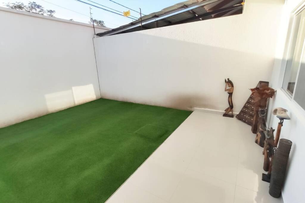 Mi Casa, Su Casa - Moderno Y Chic. Villa Santa Cruz de La Sierra Luaran gambar